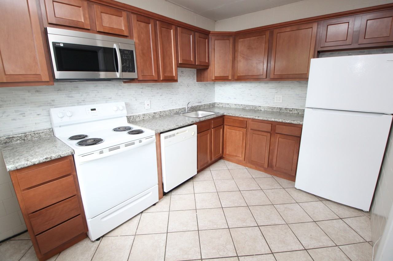 5536 KAMIN STREETAPT 32 #32 - Photo 3 of 16