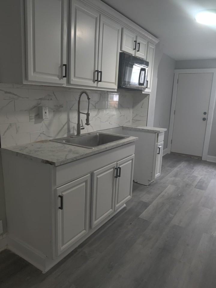 6069 Allman St #1 - Photo 4 of 11