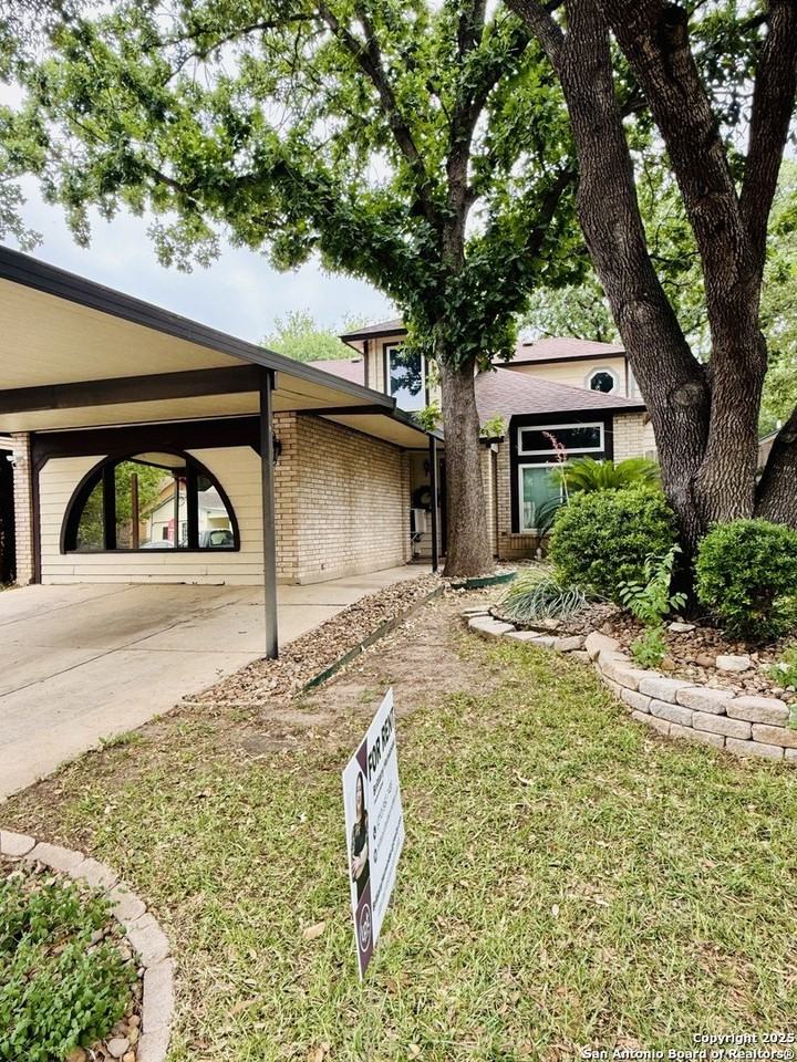 2927 Ash Field Dr - Photo 2 of 17