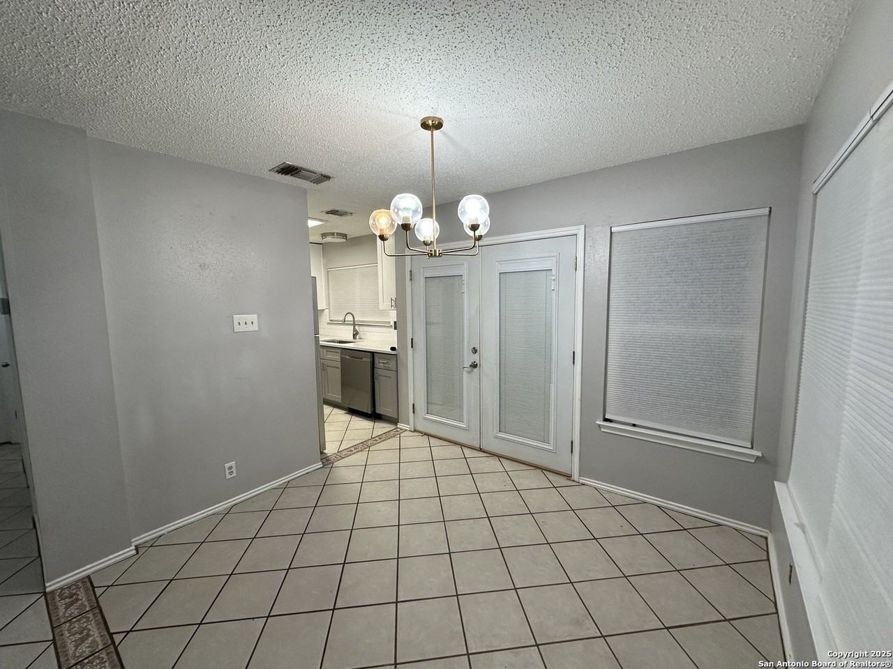 2927 Ash Field Dr - Photo 4 of 17