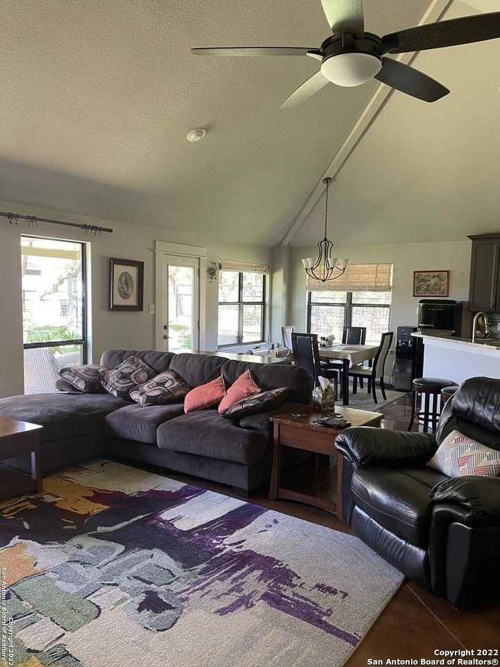 2046 Mulberry Cir - Photo 2 of 25