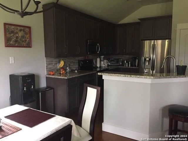 2046 Mulberry Cir - Photo 6 of 25