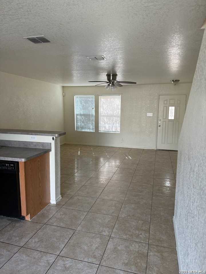 7819 Horse Holw - Photo 5 of 20