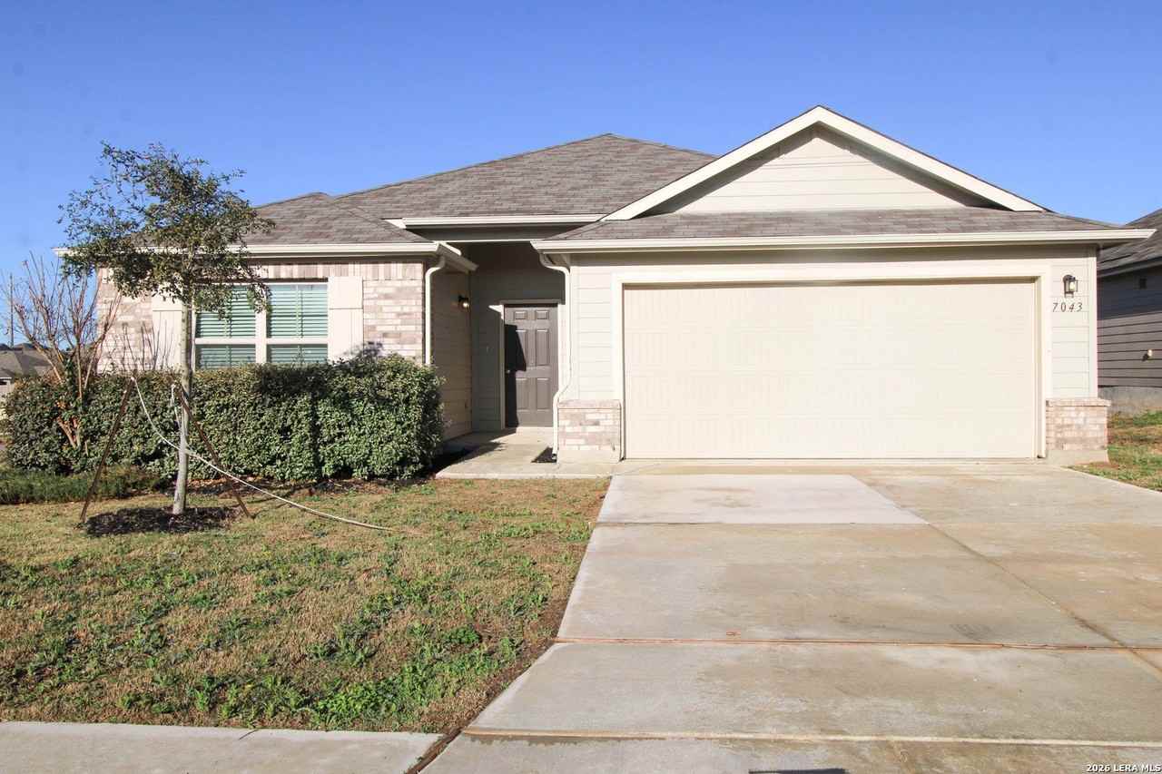 7043 Diamond Vly - Photo 2 of 39