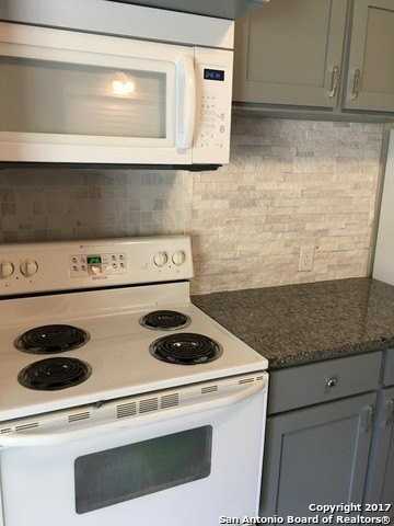 4515 Bikini Dr - Photo 3 of 21