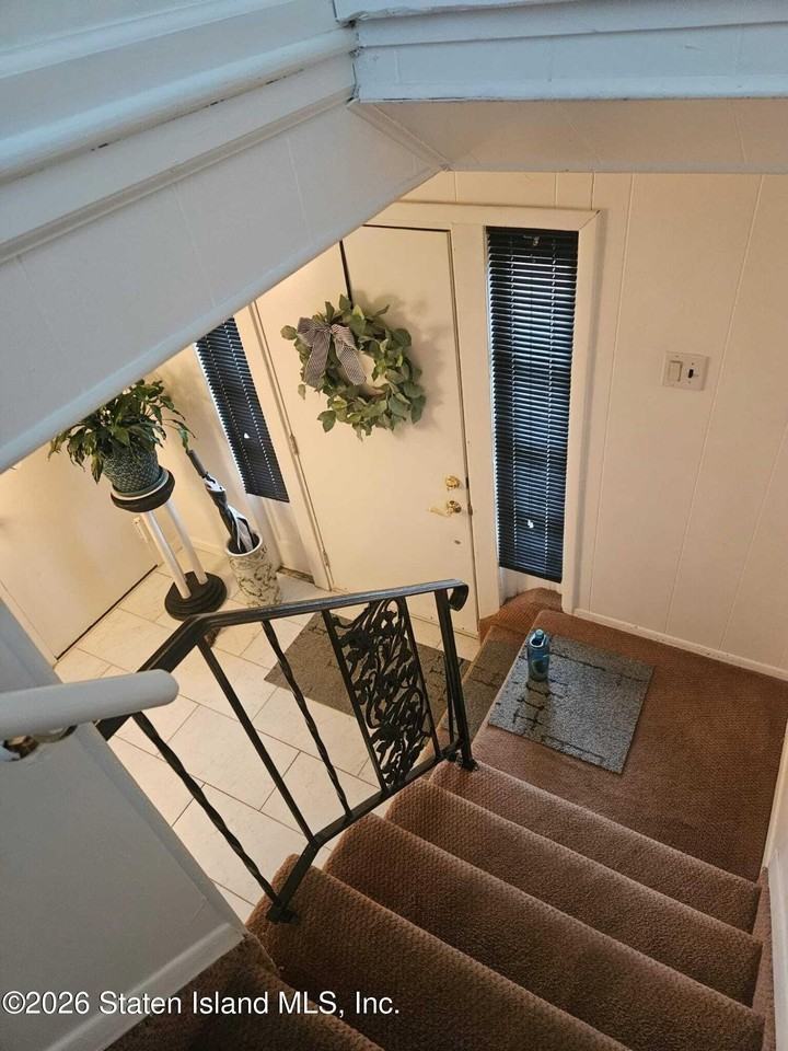 433 Barlow Ave - Photo 3 of 19