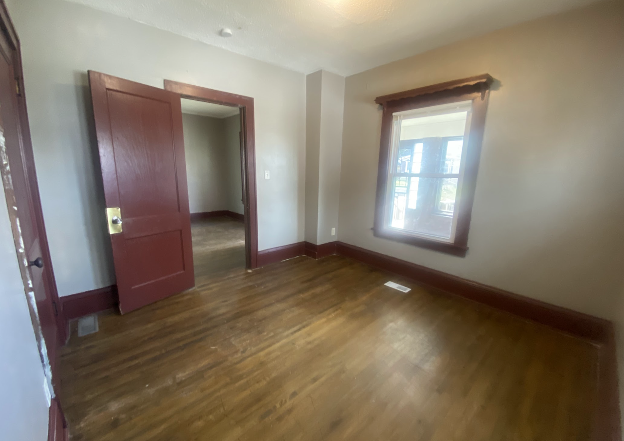 3522 Bryant Ave N #0 - Photo 5 of 11