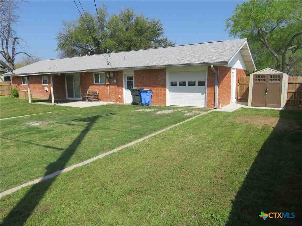 1339 Mockingbird Ln - Photo 6 of 44