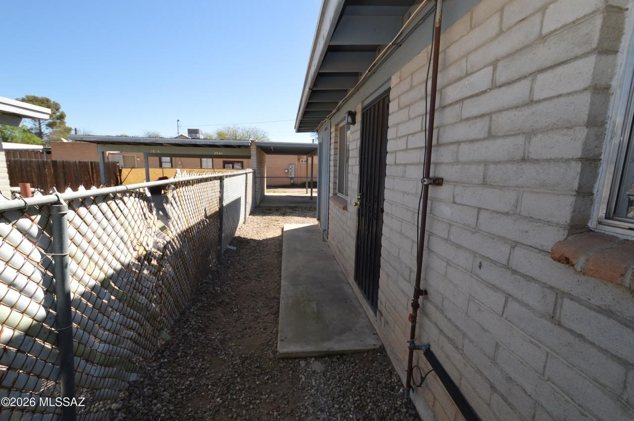 3403 E Glenn St - Photo 7 of 8