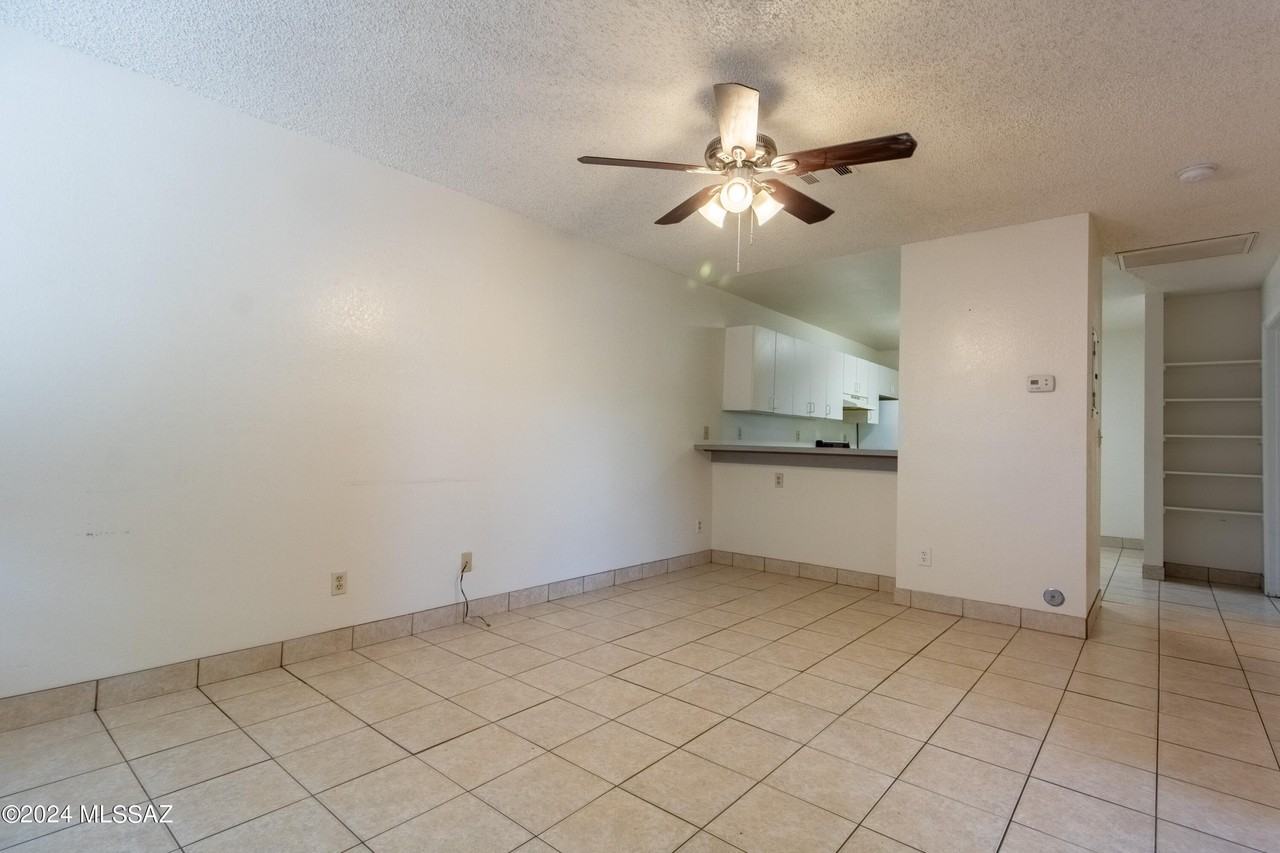 4116 N 1st Ave Unit 3a - Photo 2 of 10