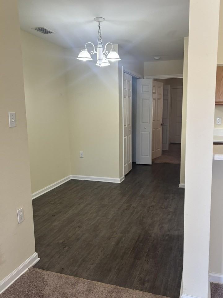 2738 W Tharpe St Apt 1004 - Photo 5 of 22