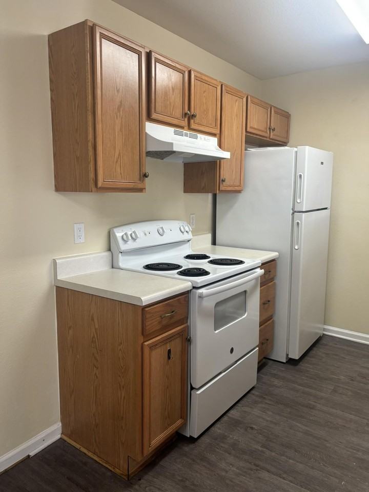 2738 W Tharpe St Apt 1004 - Photo 7 of 22