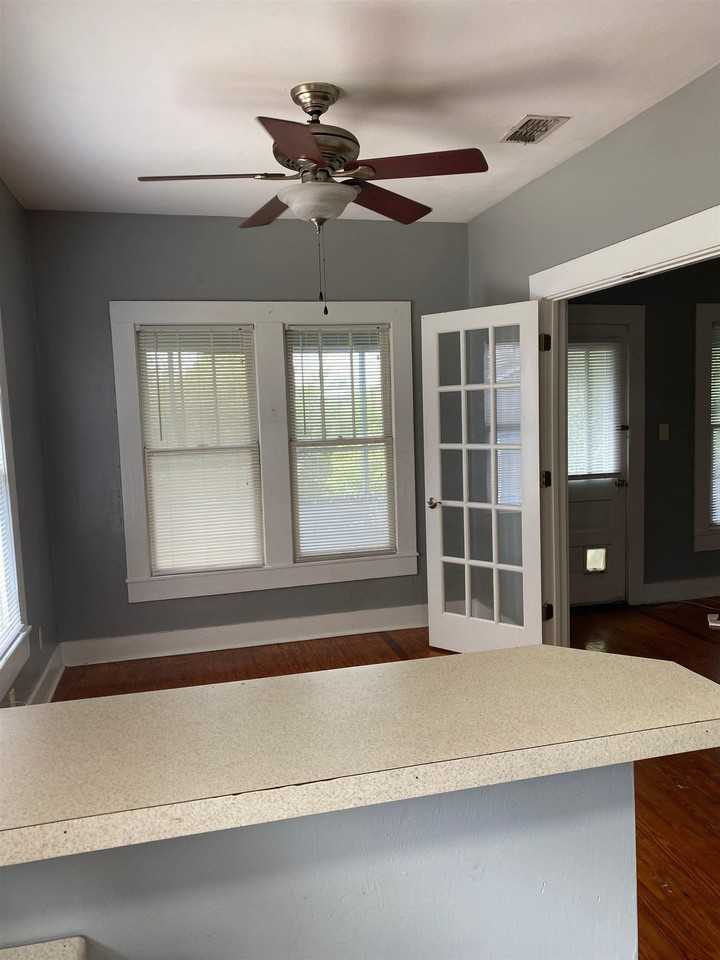 1241 N Adams St - Photo 3 of 8