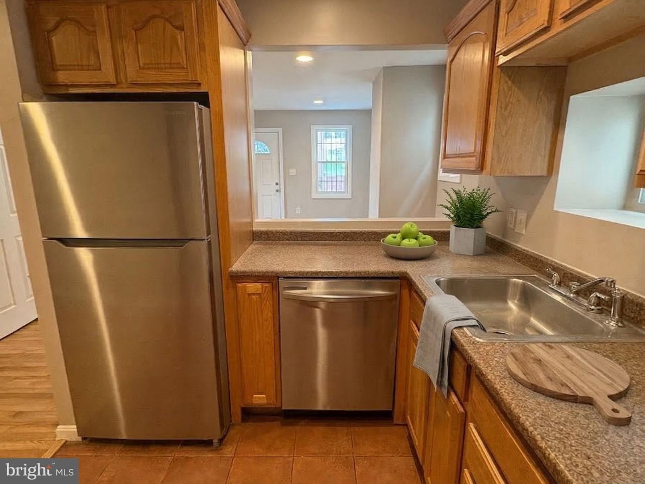 5126 Call Pl Se - Photo 4 of 42