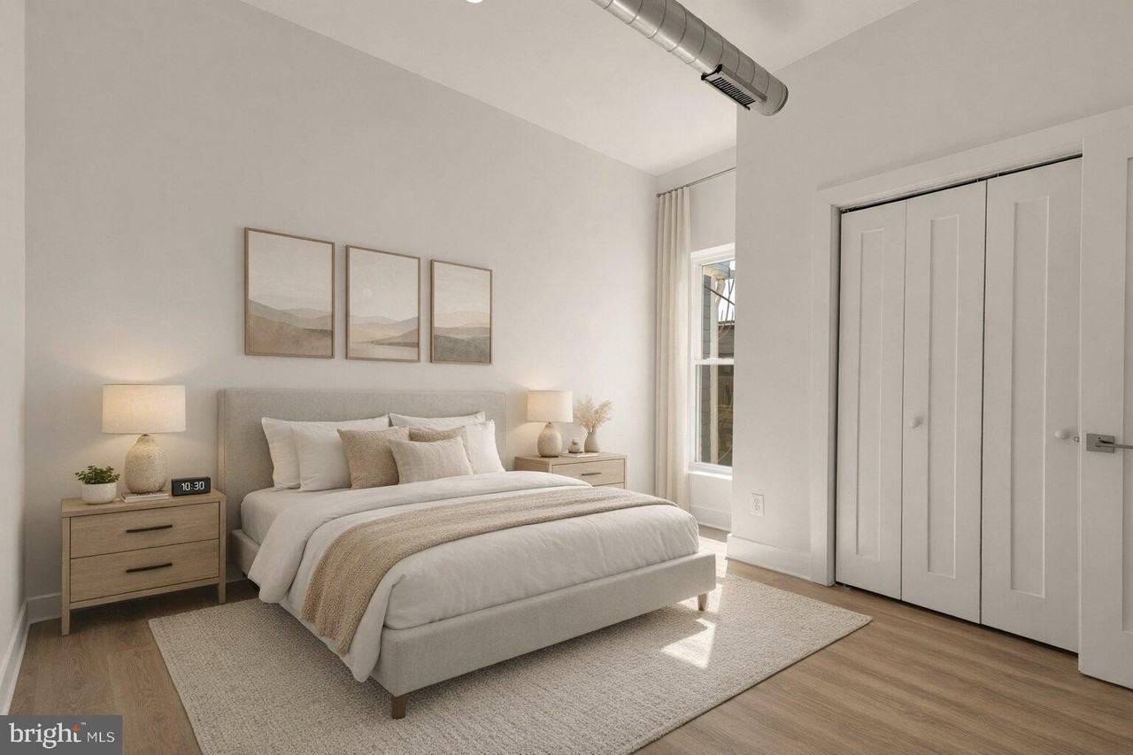 1605 F St Ne Apt 3 - Photo 6 of 12