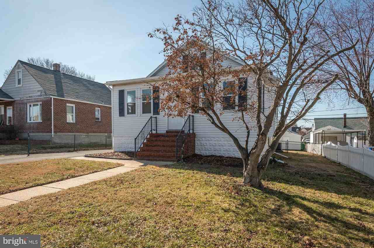 1726 Leslie Rd - Photo 3 of 28