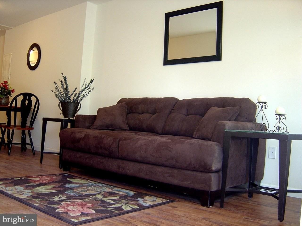 75 S Reber St Unit 16 - Photo 5 of 24