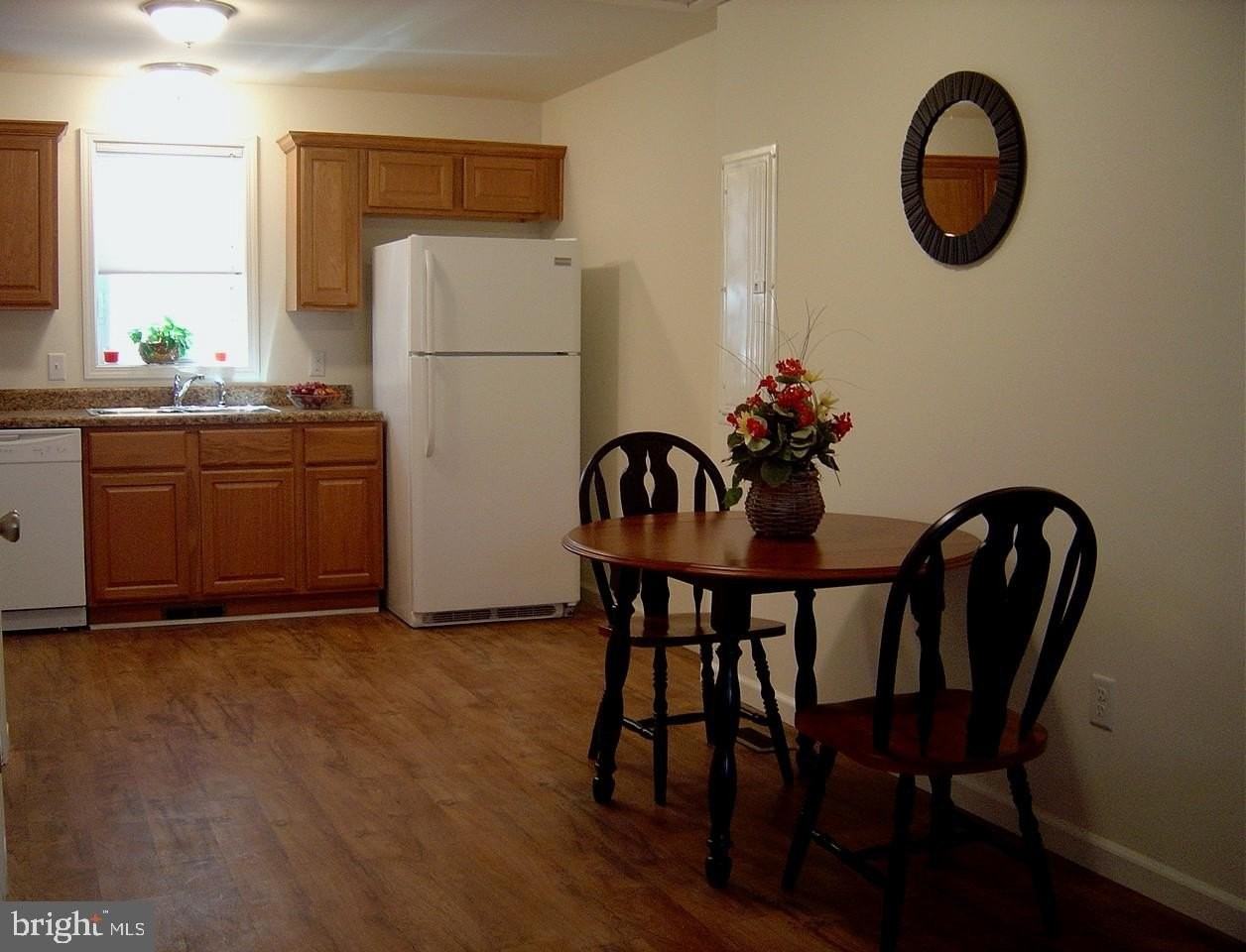 75 S Reber St Unit 16 - Photo 7 of 24