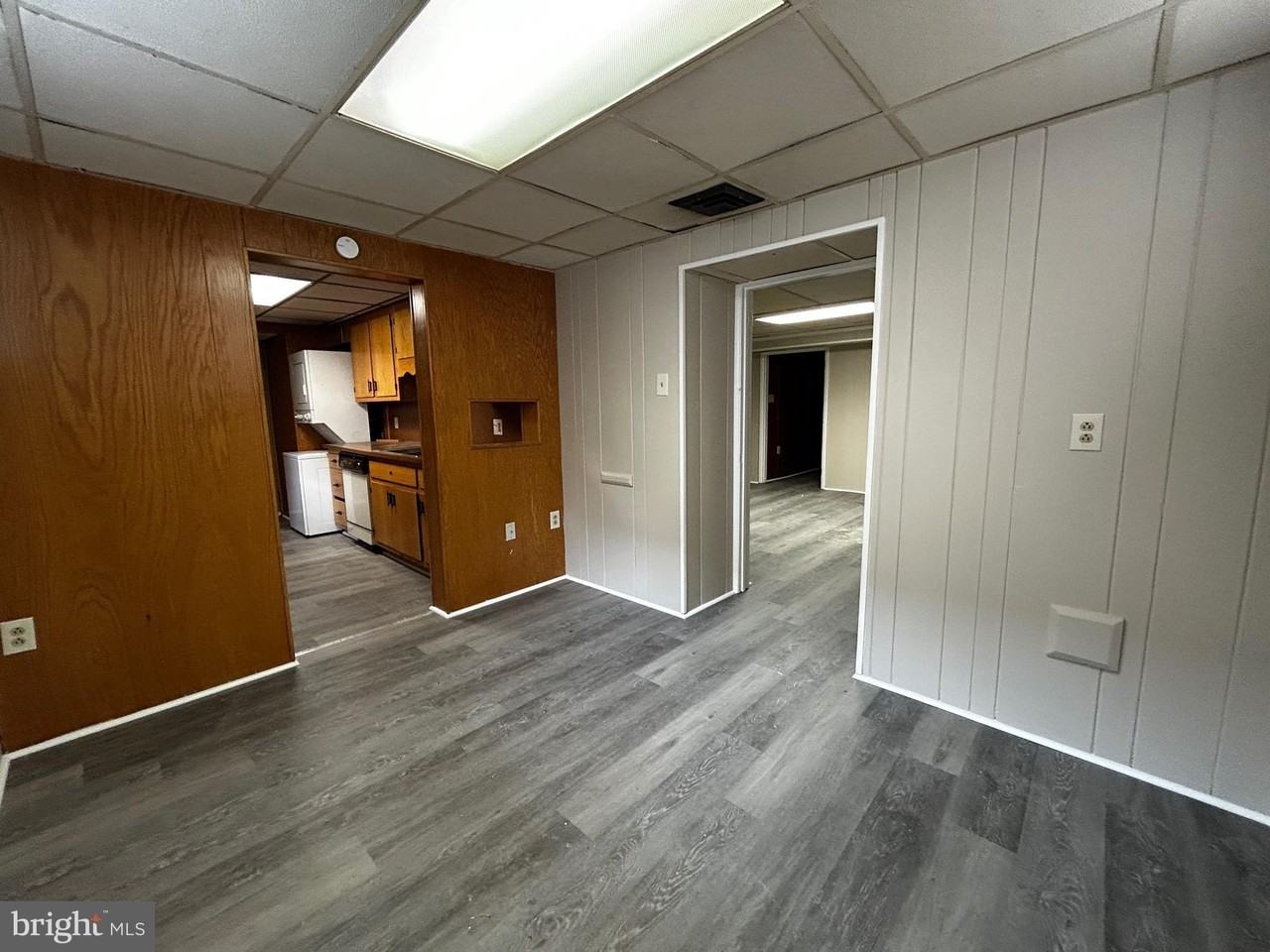 762 E High St Apt 3 - Photo 6 of 19