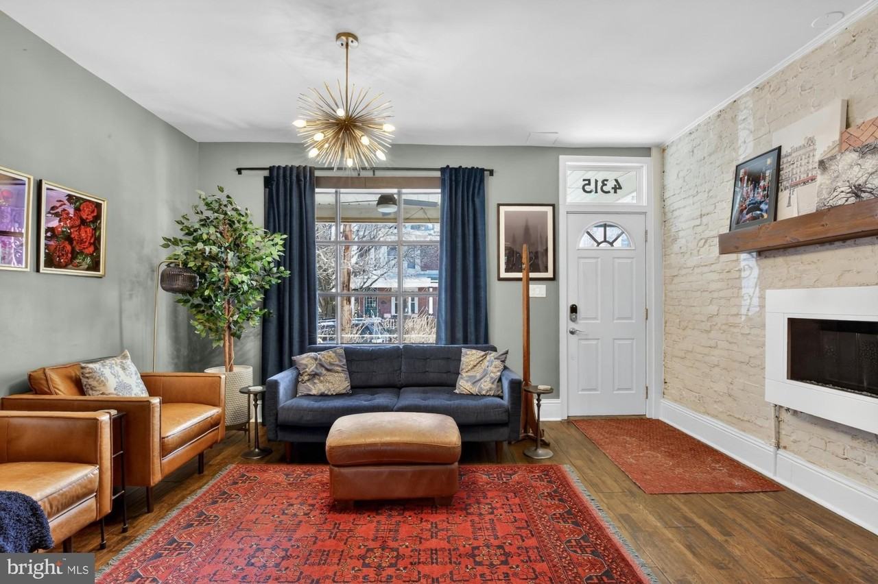 4315 Lauriston St - Photo 5 of 43