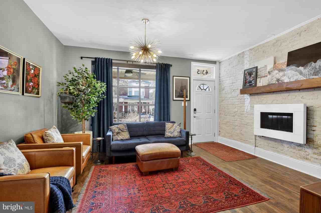 4315 Lauriston St - Photo 6 of 43