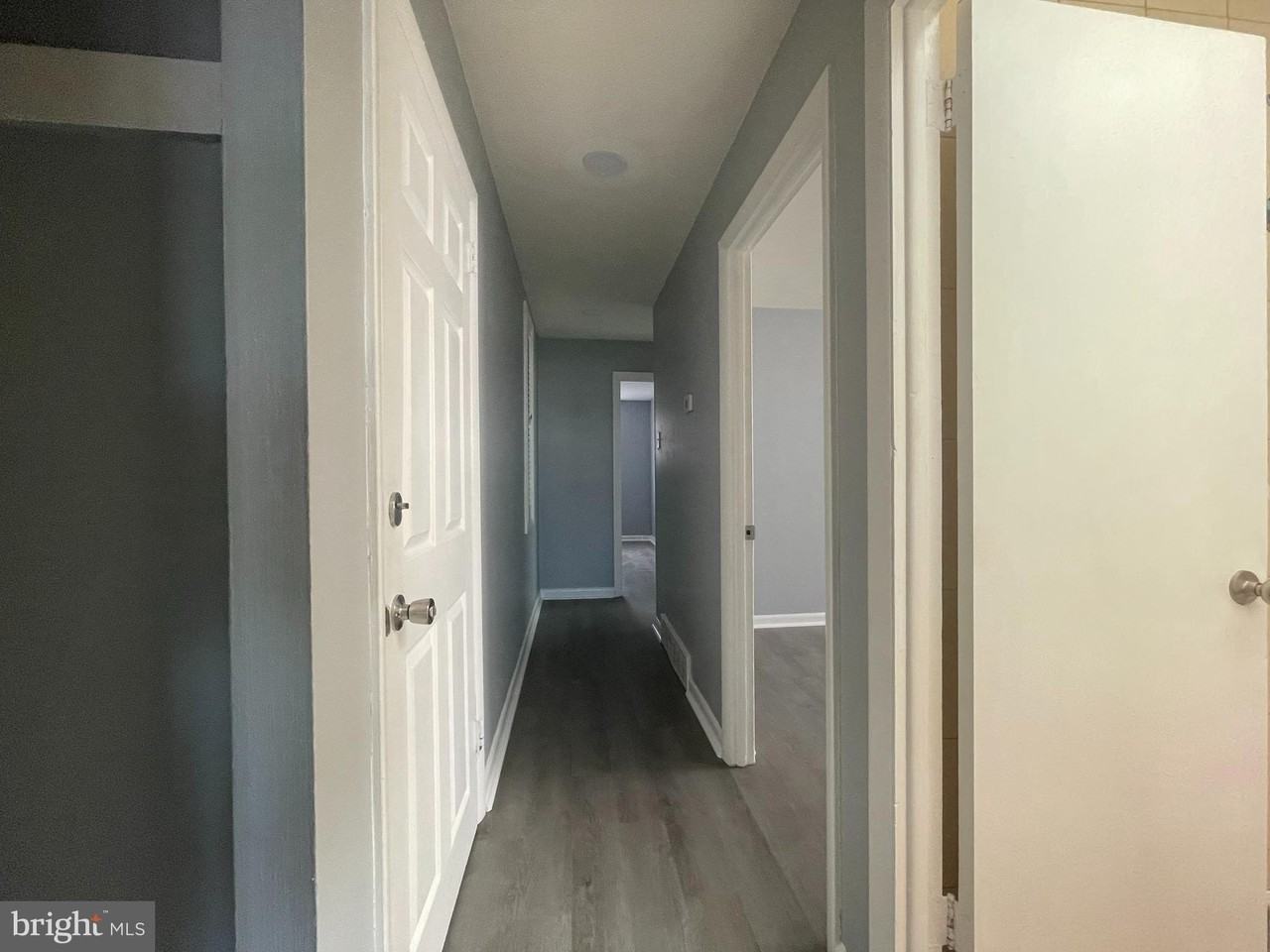 2331 Hoffnagle St 2nd Fl - Photo 7 of 17