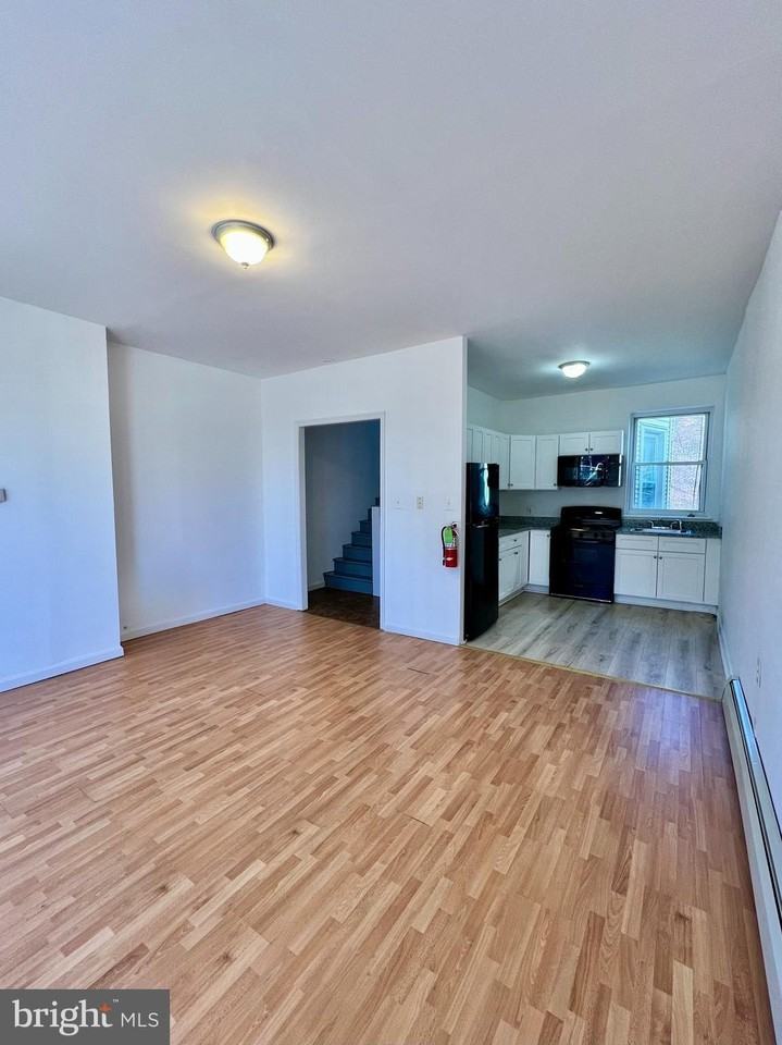 3450 N 23rd St - Photo 4 of 9