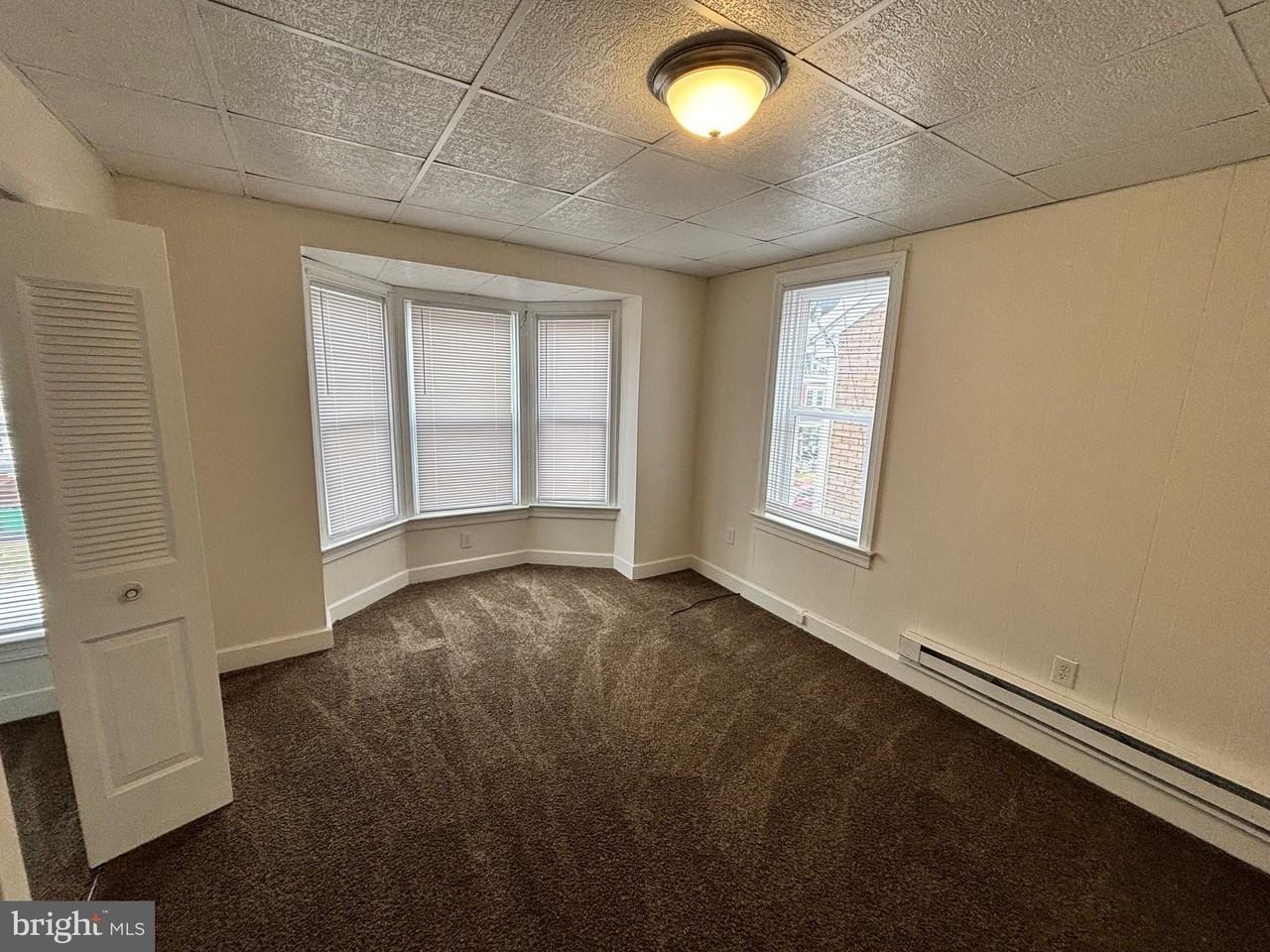 1157 E King St Unit 2 - Photo 2 of 8