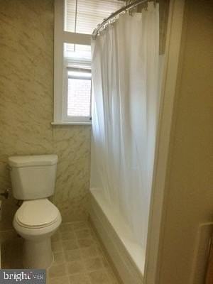 1157 E King St Unit 2 - Photo 4 of 8