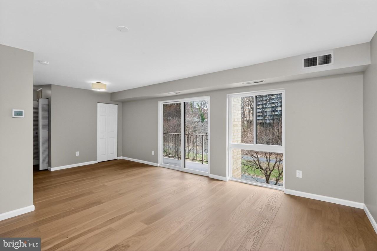 6137 Edsall Rd Apt I - Photo 5 of 20