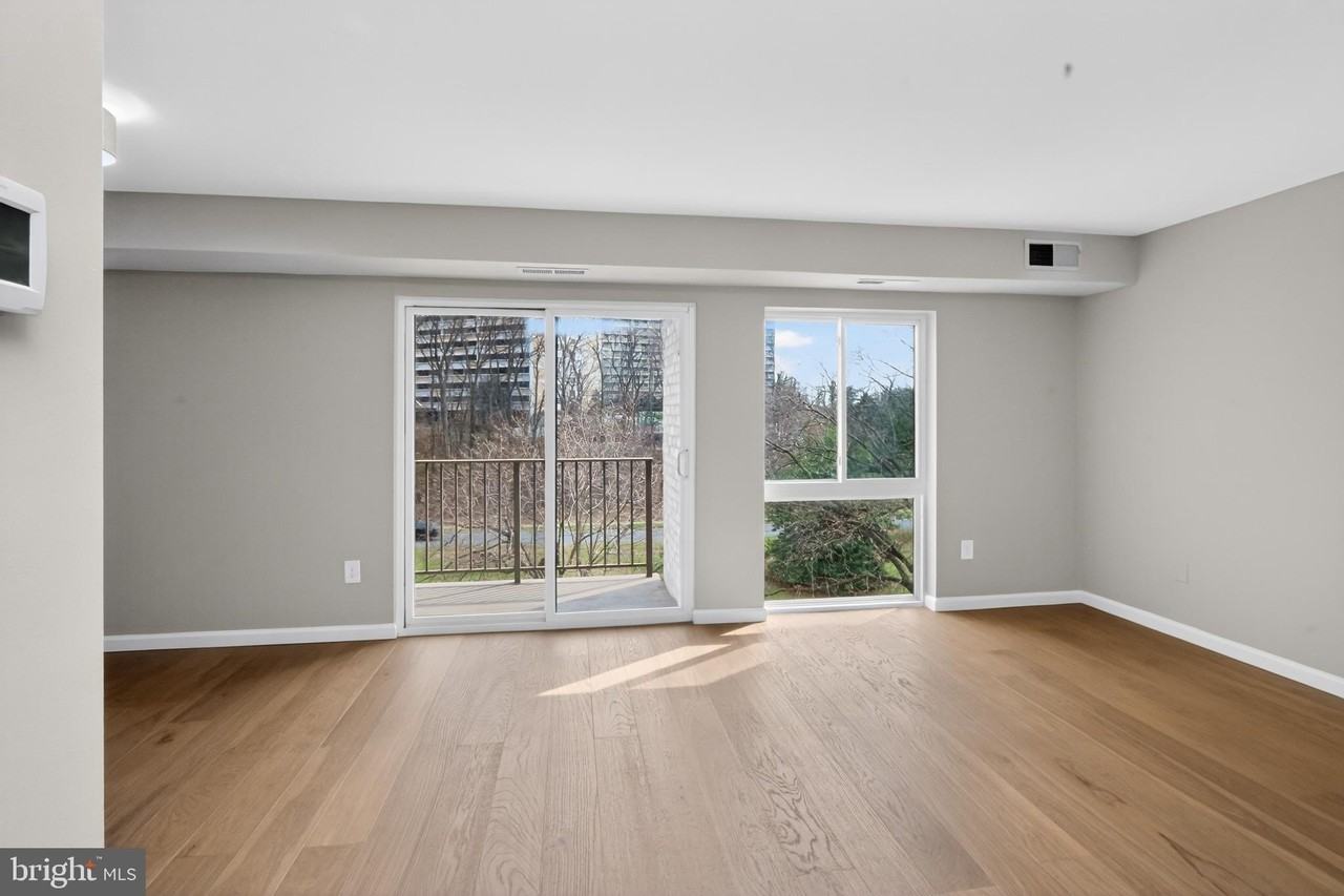 6137 Edsall Rd Apt I - Photo 7 of 20