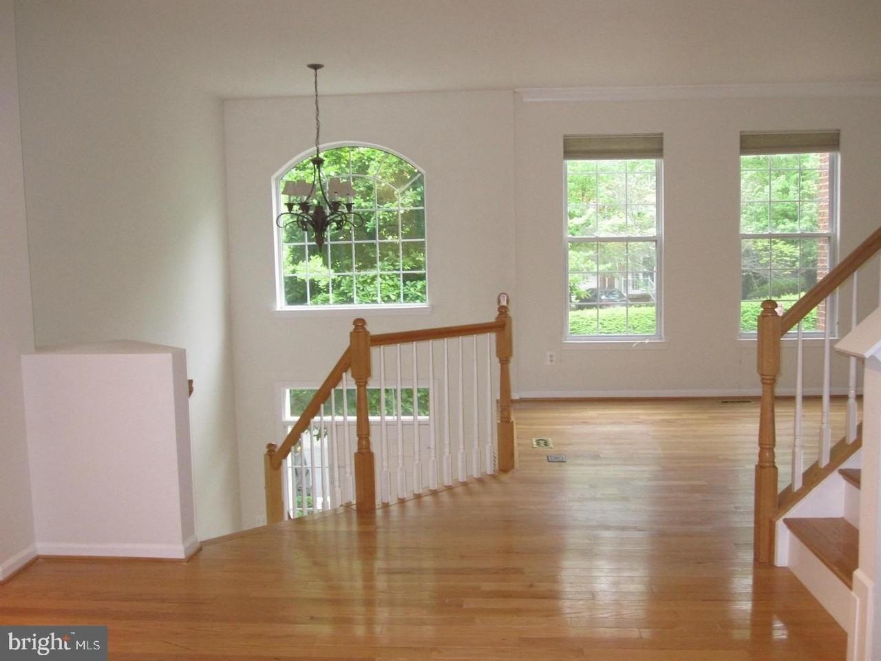 1225 Wild Hawthorn Way - Photo 5 of 24