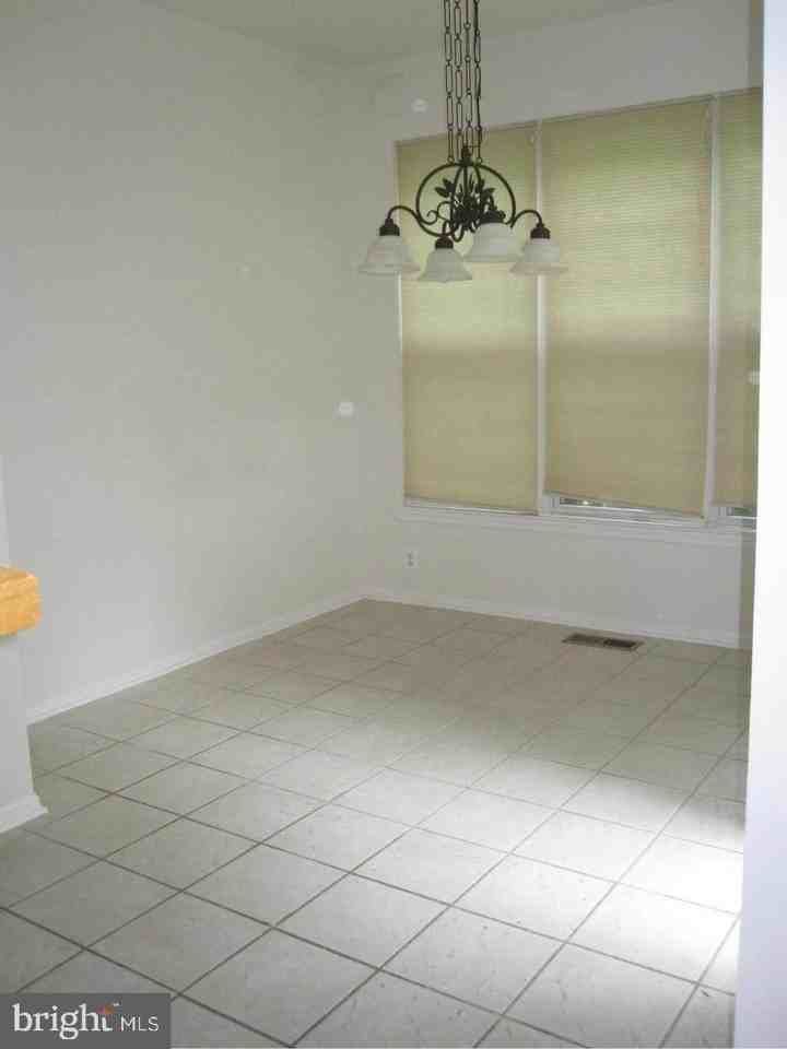 1225 Wild Hawthorn Way - Photo 7 of 24