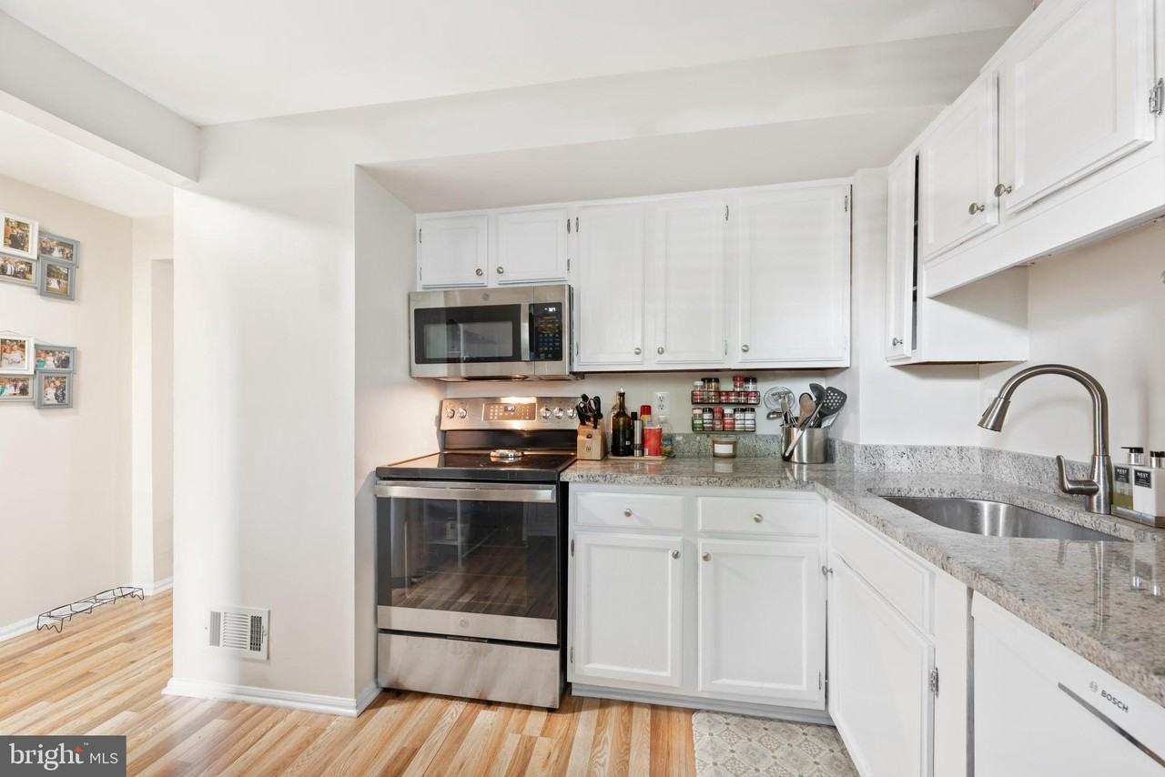 15 Dulany Ct - Photo 6 of 12