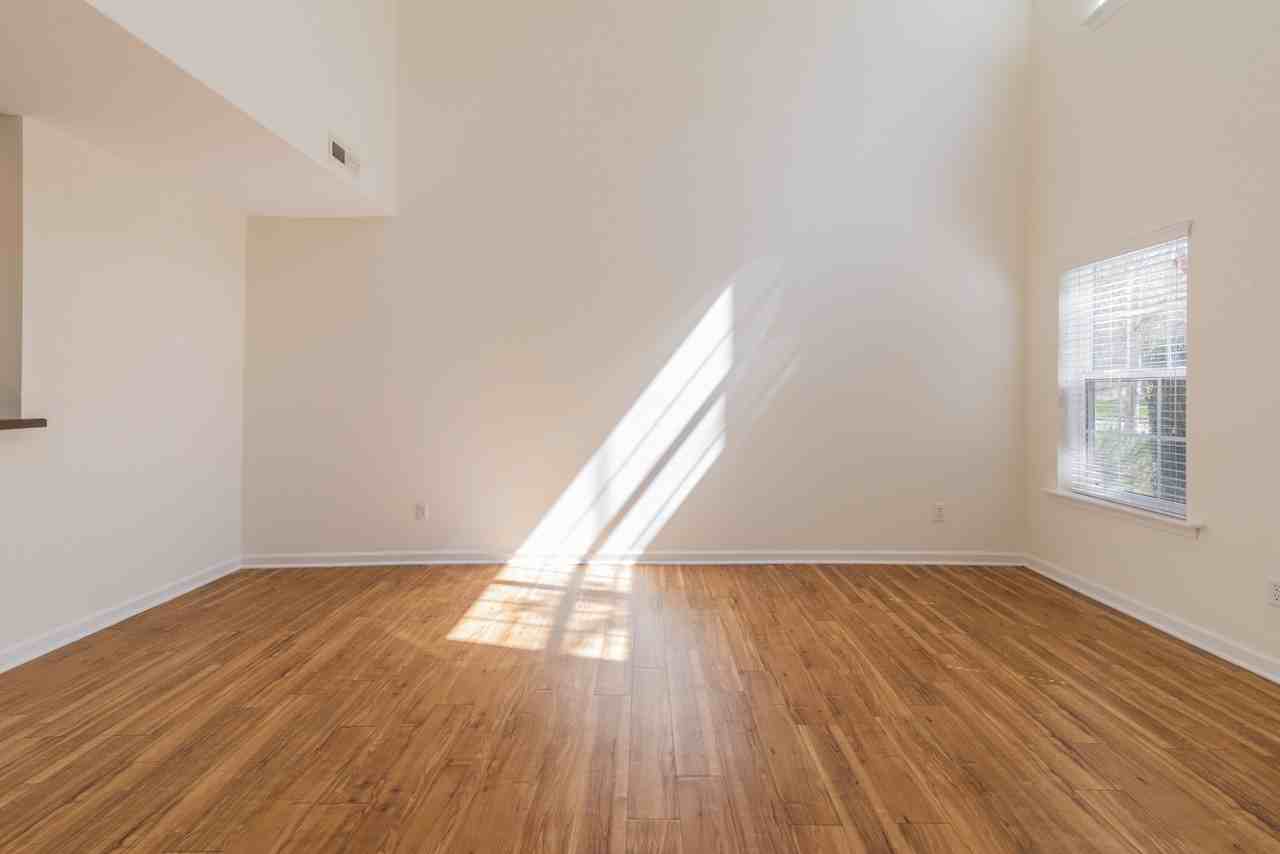 18457 Streamline Ct #1 - Photo 3 of 30