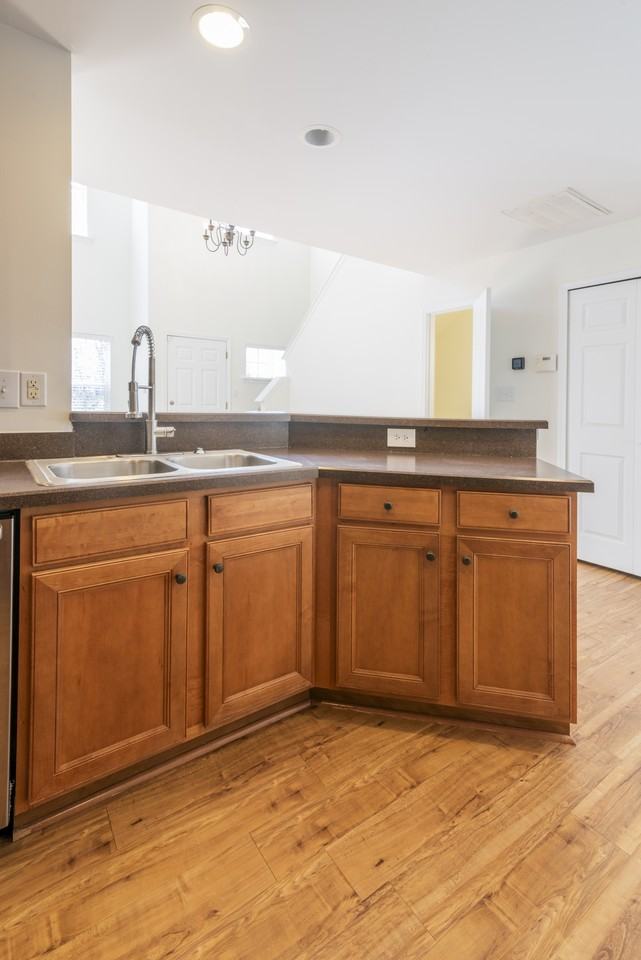 18457 Streamline Ct #1 - Photo 6 of 30