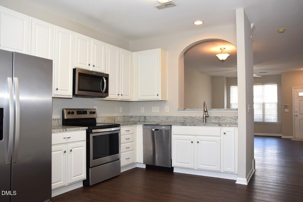 8269 City Loft Ct - Photo 7 of 26