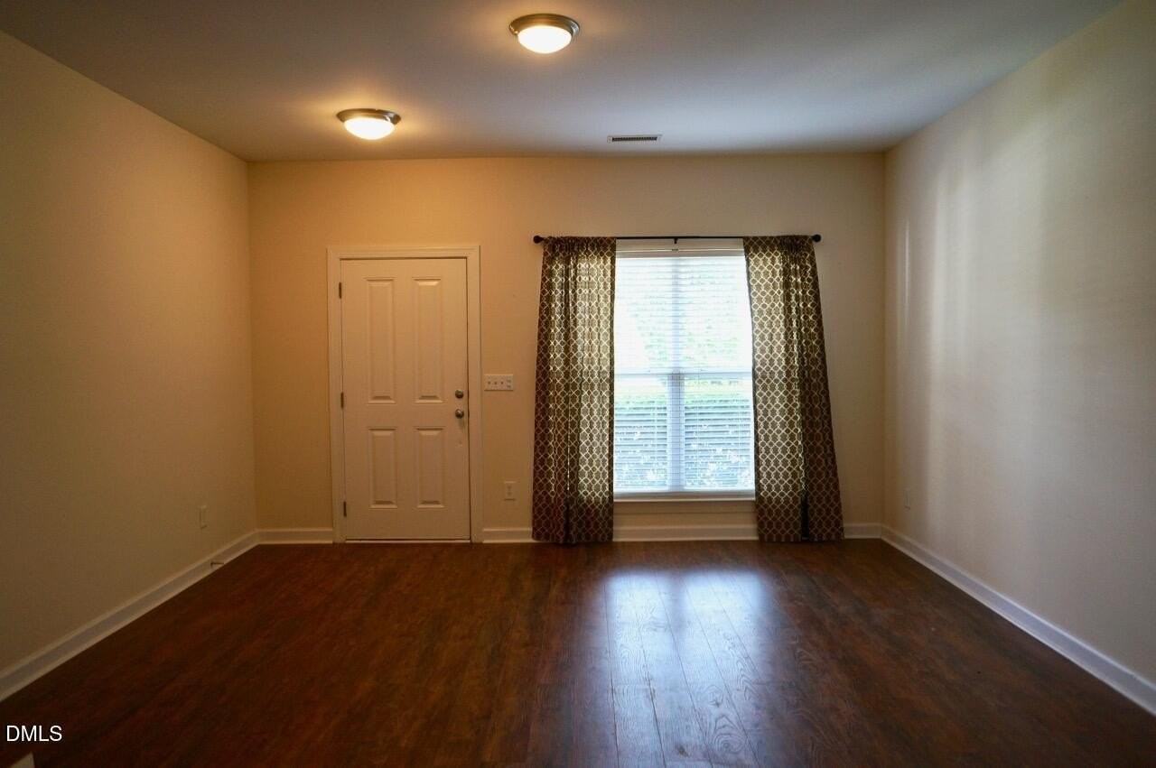 8817 Orchard Grove Way - Photo 4 of 17