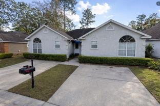 413 Georgetown Cir - Photo 1 of 1