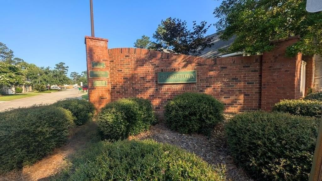 413 Georgetown Cir - Photo 2 of 2