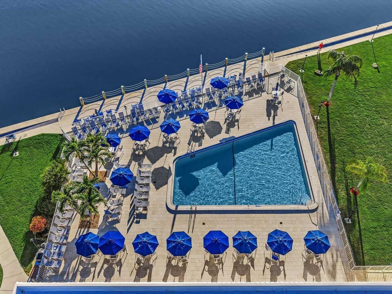 7 Colonial Club Dr Apt 304 - Photo 2 of 39