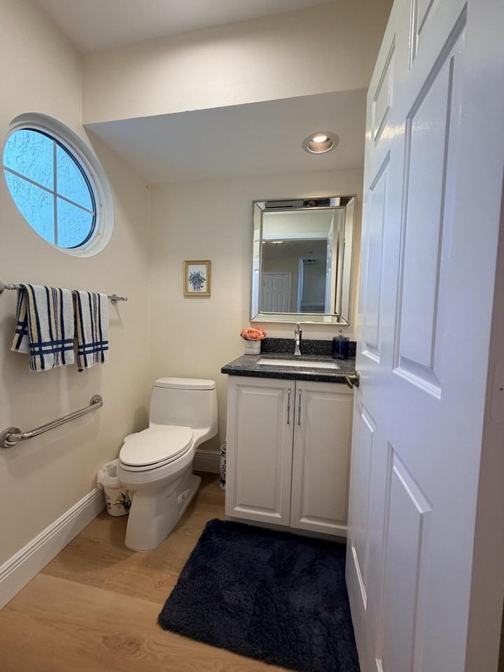 1214 Ocean Dunes Cir - Photo 4 of 27