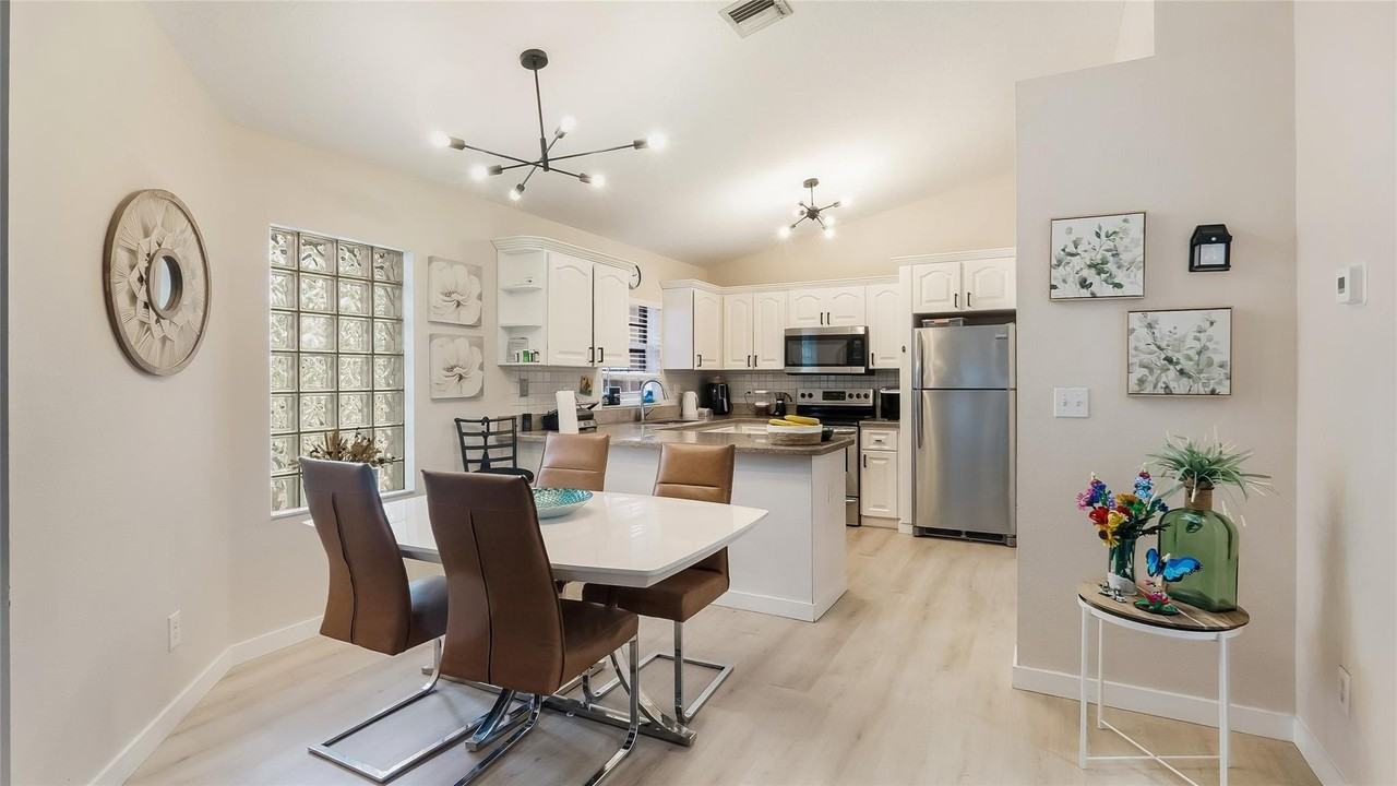 3850 Nw 122nd Ter Unit 3850 - Photo 2 of 42