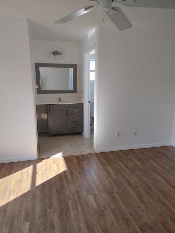 7701 Eden Rd - Photo 7 of 26