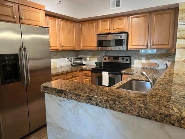 160 Yacht Club 206 Way - Photo 6 of 46