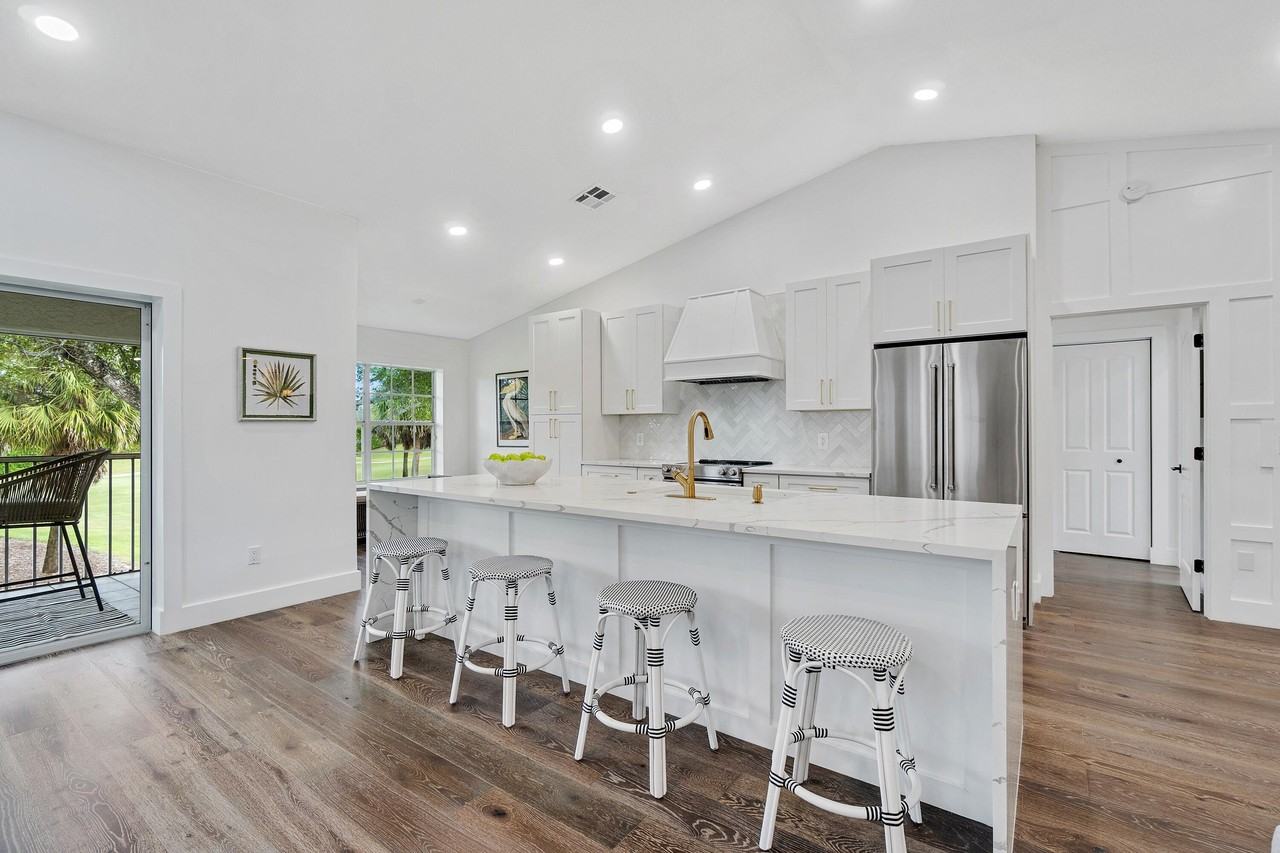 10291 N Andover Coach Ln #B1 - Photo 3 of 35