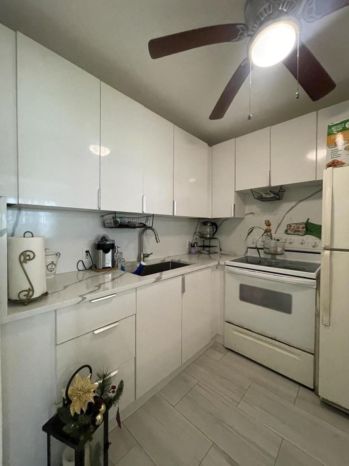 49 Mansfield B - Photo 5 of 31