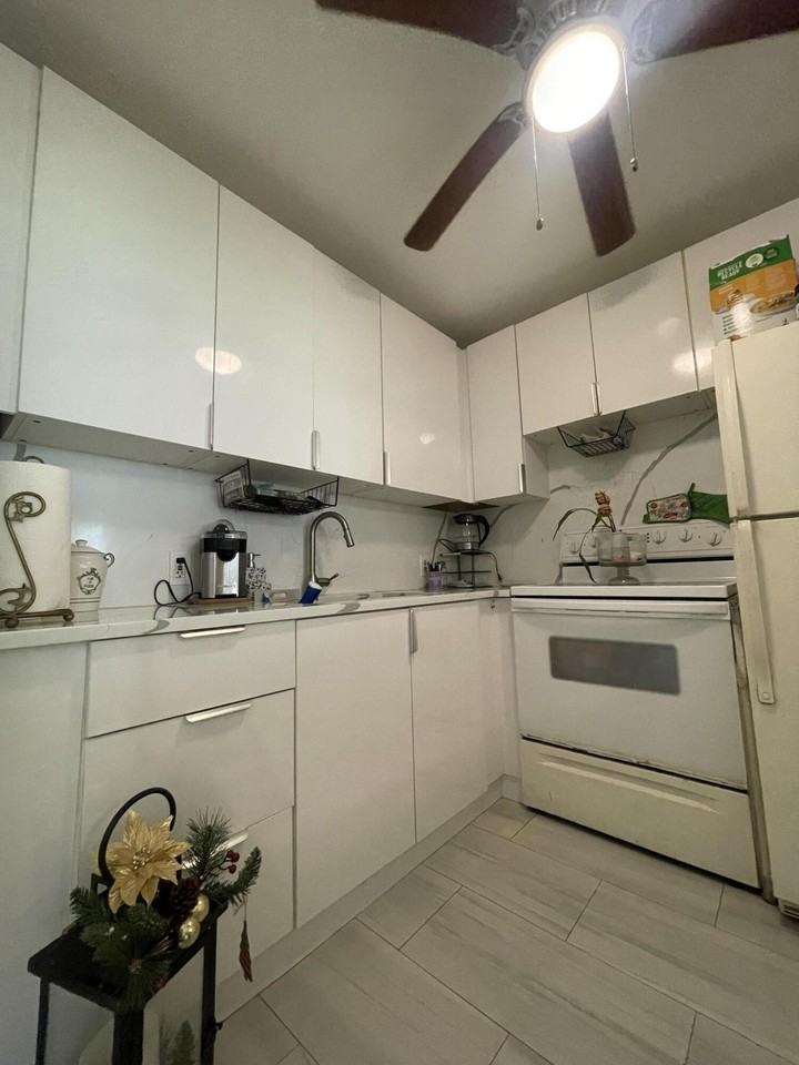 49 Mansfield B - Photo 7 of 31