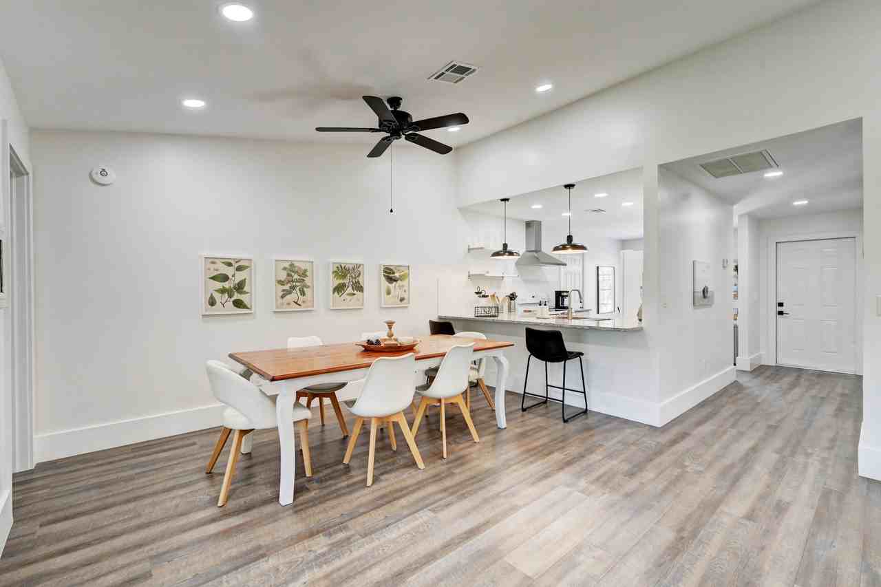 2756 Carnation Ct - Photo 7 of 25