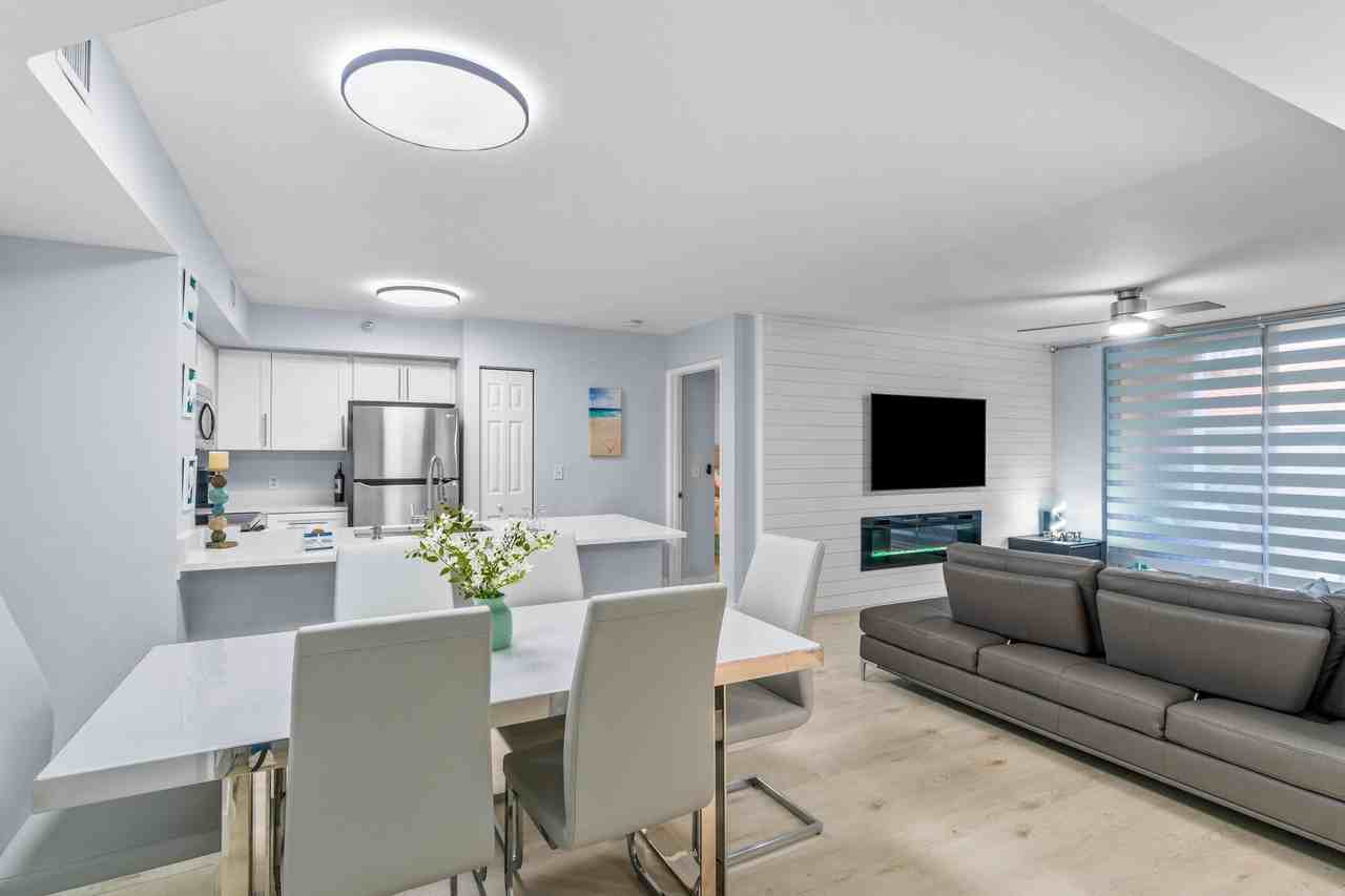 140 Yacht Club 107 Way - Photo 2 of 50